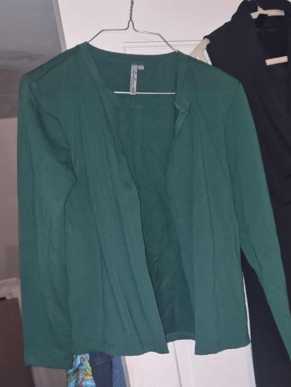 Professional clothes - Picture 2 of 3